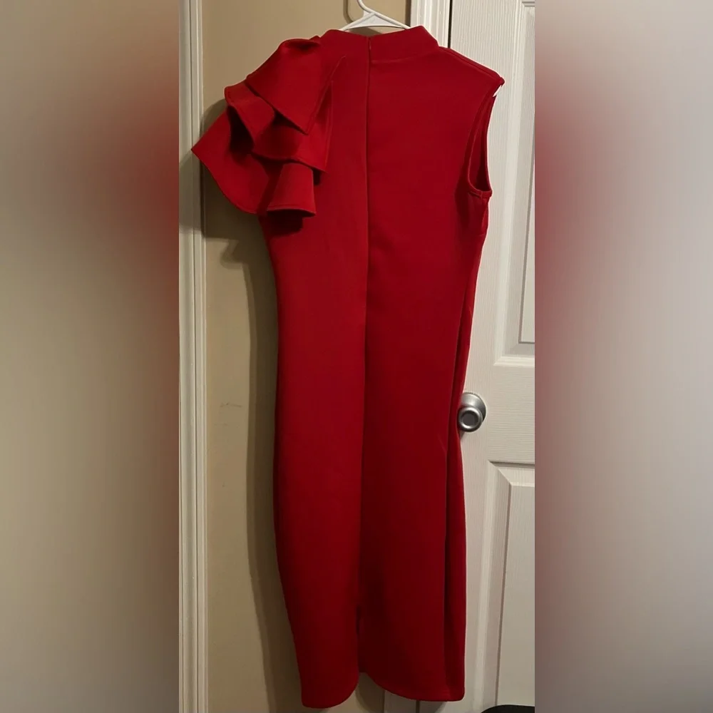 Gorgeous bright red dress with ribbon/ruffle detail on the collar, size Medium. - Picture 2 of 4